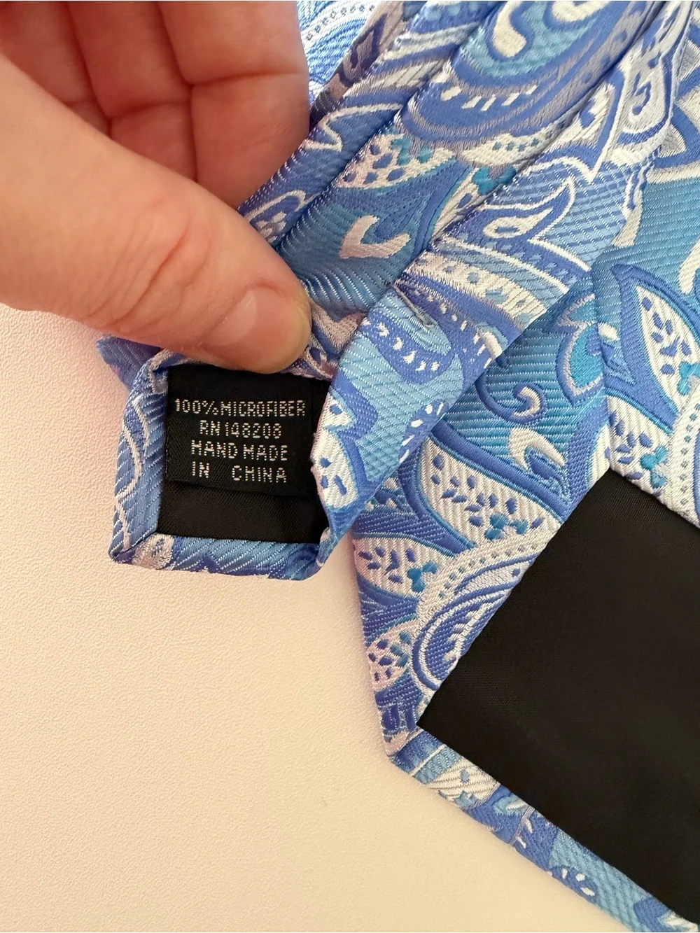 C. Allen New York Men’s Blue Paisley Necktie & Pocket Square Set Microfiber
